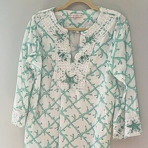 Embroidered White and Green Bib Collar Blouse